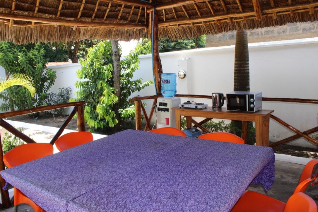 Idc Guest House Bagamoyo Exterior foto